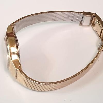 Women's watches - Timex - Seiko - Allure -