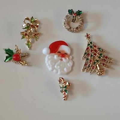 Vintage Christmas pins - Bells, tree, Santa, candy cane, holly, and a wreath