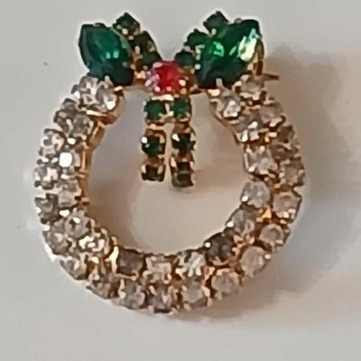 Vintage Christmas pins - Bells, tree, Santa, candy cane, holly, and a wreath