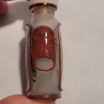 Opal and Glass Snuff Bottles (K-EL)
