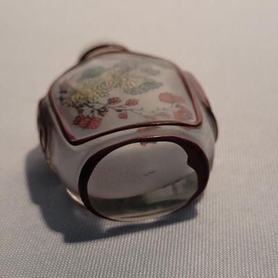 Opal and Glass Snuff Bottles (K-EL)