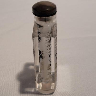 Opal and Glass Snuff Bottles (K-EL)