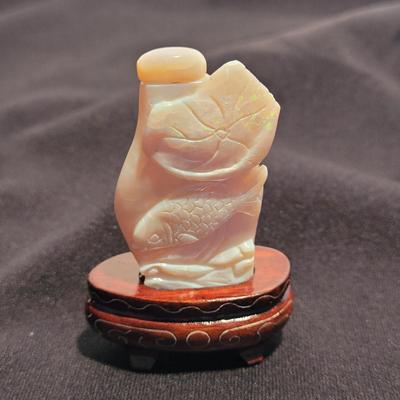 Opal and Glass Snuff Bottles (K-EL)