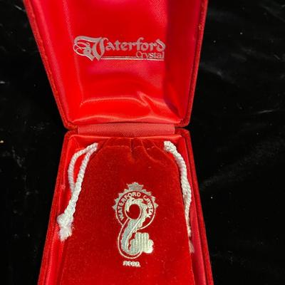 1987 WATERFORD CRYSTAL 12 DAYS OF CHRISTMAS (4 calling birds)