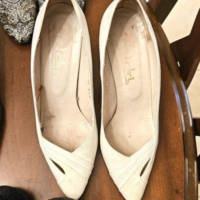 Sale Photo Thumbnail #360: In good condition