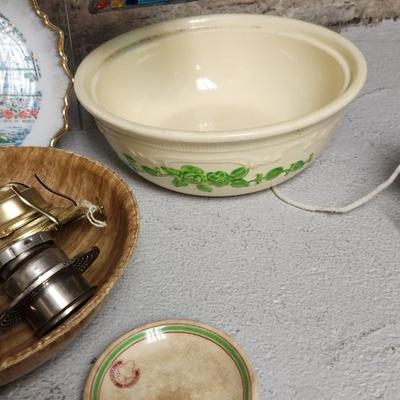 Sale Photo Thumbnail #282: Lamp parts, trays, bowls, souvenir plates and a wee little wind chime.