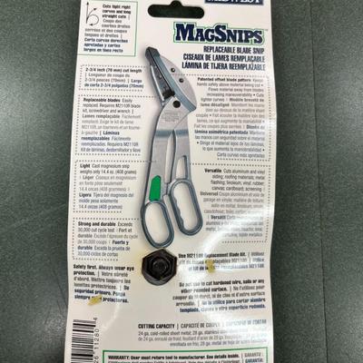 Sale Photo Thumbnail #195: Midwest Angled Snips MagSnips Model M2110 New.  Replaceable Blade Snips  Made in the USA
