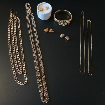 Gold toned Jewelry - chains - ring - earrings - rhinestone
