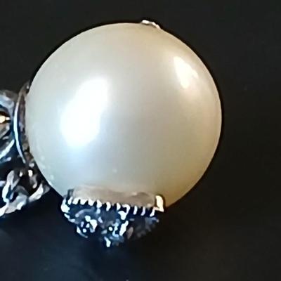 For the love of your life - Pearl necklace with embellished heart and a 14 KT marked band with flower