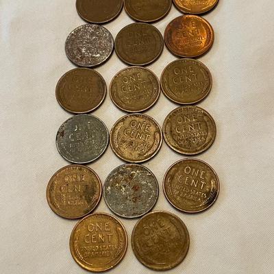 VARIETY OF LINCOLN WHEAT PENNIES