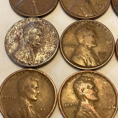 VARIETY OF LINCOLN WHEAT PENNIES
