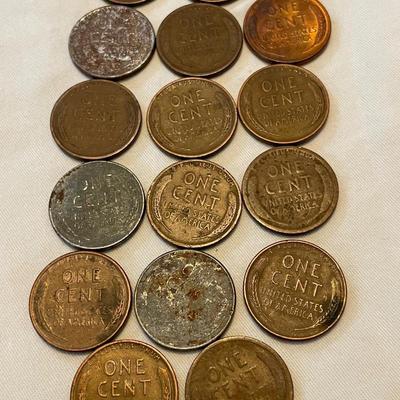 VARIETY OF LINCOLN WHEAT PENNIES