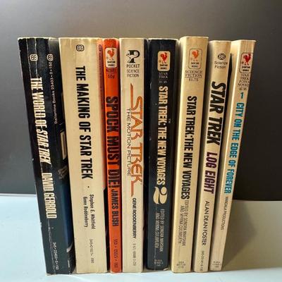 Star Trek Book Lot