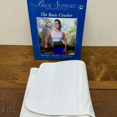 Sale Photo Thumbnail #444: Size L, white color.  Good used condition.