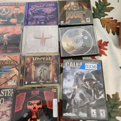 Video Games & Books Chessmaster 7000, Dioblo , Unreal, Call of Duty 2, Doom 3