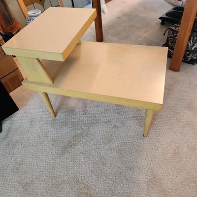 Mid Century MCM Mersman 8124 Blonde Step End Table
