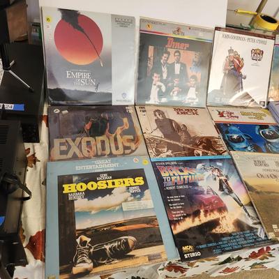 Collection of Laser Disc Movies Papillon, The last Picture show,Moby Dick, Back to the Future , Hoosiers,Diner, James Dean 35th...
