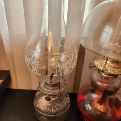 Lot of 3 Vintge Hurricane Oil Lamps 1 P&A Risdon lamp