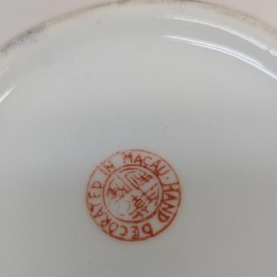 Sale Photo Thumbnail #697: Hand Decorated In Macau Vase
