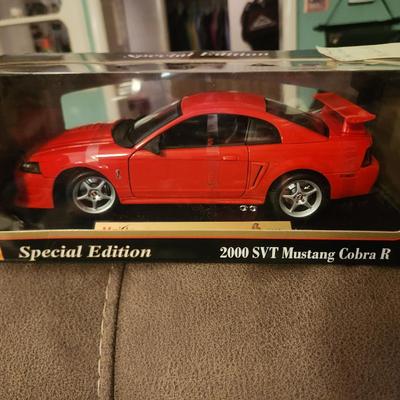 2000 SVT Mustang Cobra R Maisto 1:18 Model