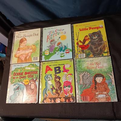 6 GOLDEN BOOKS IN GOOD CONDITION