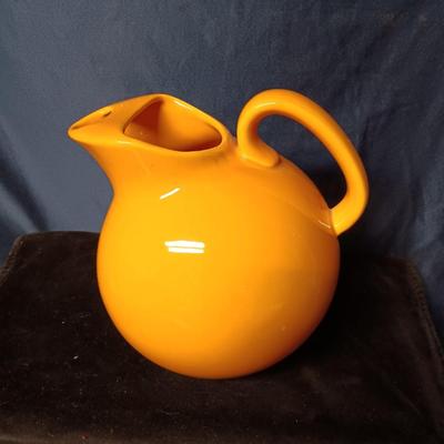 FIESTAWARE BALL PITCHER WITH ICE LIP