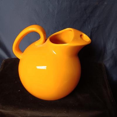 FIESTAWARE BALL PITCHER WITH ICE LIP