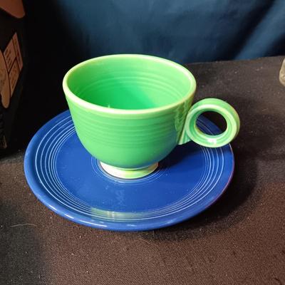 FIESTAWARE CUPS AND SAUCERS, COMPOTE, SERVING BOWL & 2 PINT JUG