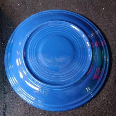 FIESTAWARE CUPS AND SAUCERS, COMPOTE, SERVING BOWL & 2 PINT JUG