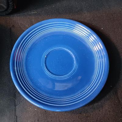 FIESTAWARE CUPS AND SAUCERS, COMPOTE, SERVING BOWL & 2 PINT JUG
