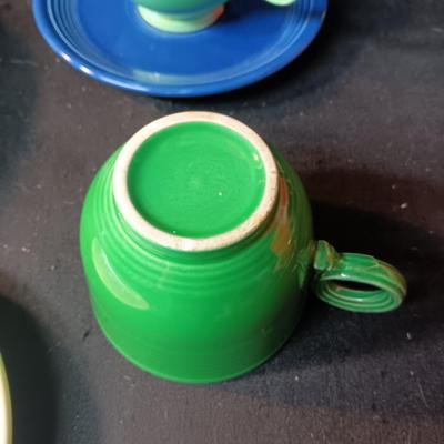 FIESTAWARE CUPS AND SAUCERS, COMPOTE, SERVING BOWL & 2 PINT JUG