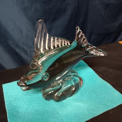VINTAGE SOLID GLASS FISH WITH A PURPLE HUE