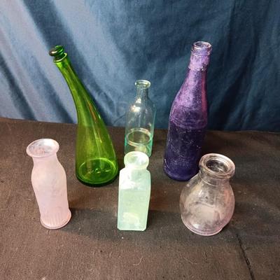 VINTAGE AND ANTIQUE BOTTLES