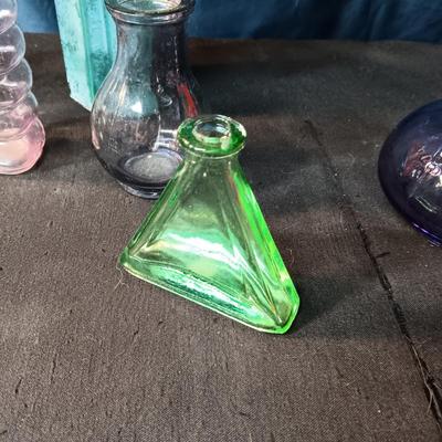 VINTAGE AND ANTIQUE BOTTLES AND GLASS
