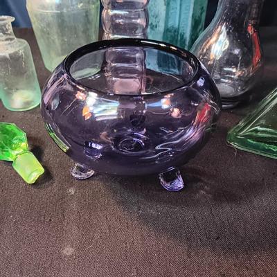 VINTAGE AND ANTIQUE BOTTLES AND GLASS