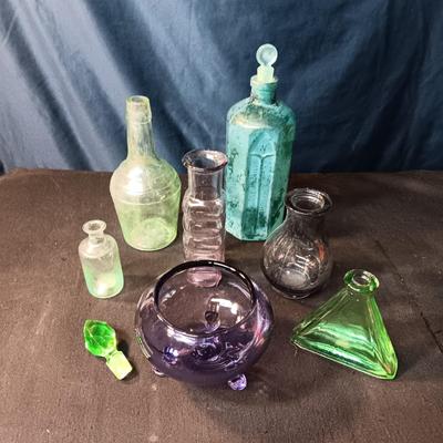 VINTAGE AND ANTIQUE BOTTLES AND GLASS