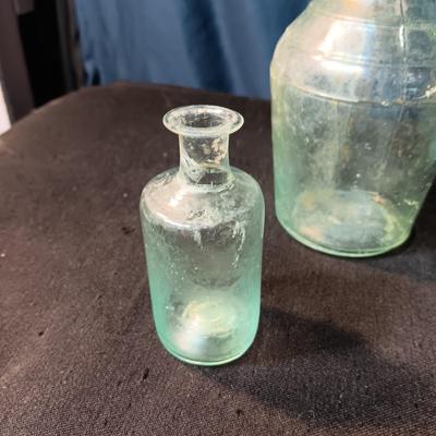 VINTAGE AND ANTIQUE BOTTLES AND GLASS