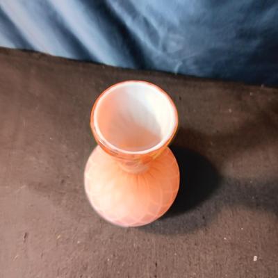 DIAMOND GILDED SATIN GLASS VASE