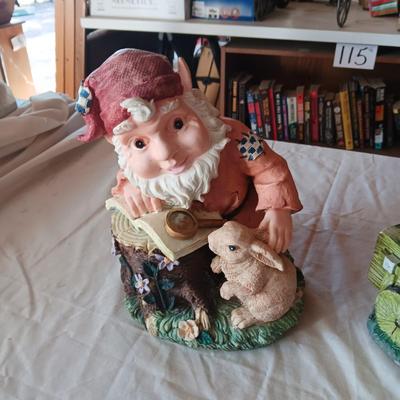 2 GARDEN GNOMES