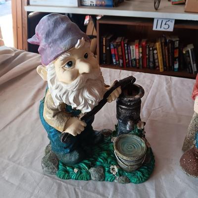 GARDEN GNOMES
