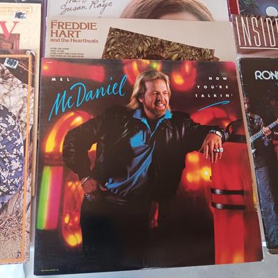 A VARIETY OF MUSIC ON VINYL RECORD ALBUMS (3)