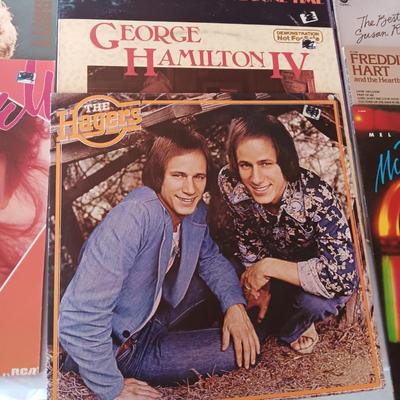 A VARIETY OF MUSIC ON VINYL RECORD ALBUMS (3)