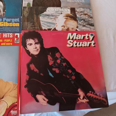 A VARIETY OF MUSIC ON VINYL RECORD ALBUMS (3)