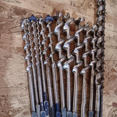 VARIOUS DRILL BITS