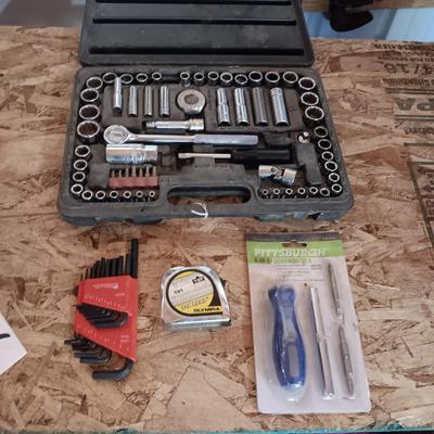 SOCKET SET, ALLEN WRENCHES, TAPE MEASURE AND 4 IN 1 SCREWDRIVER
