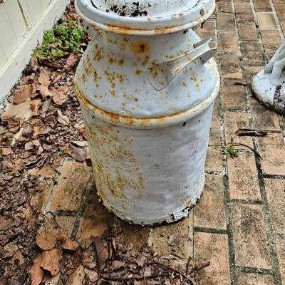Sale Photo Thumbnail #523: In good condition
See Photos