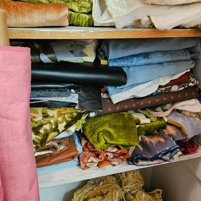 Sale Photo Thumbnail #570: All in good condition
