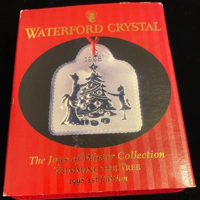 1998 WATERFORD CRYSTAL JOYS OF WINTER COLLECTION FIRST EDITION "TRIMMING THE TREE"