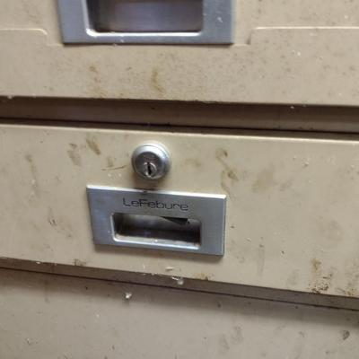 Heavy Steel Security Storage Cabinet with Key