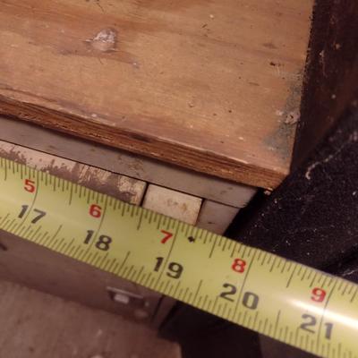 Heavy Steel Security Storage Cabinet with Key